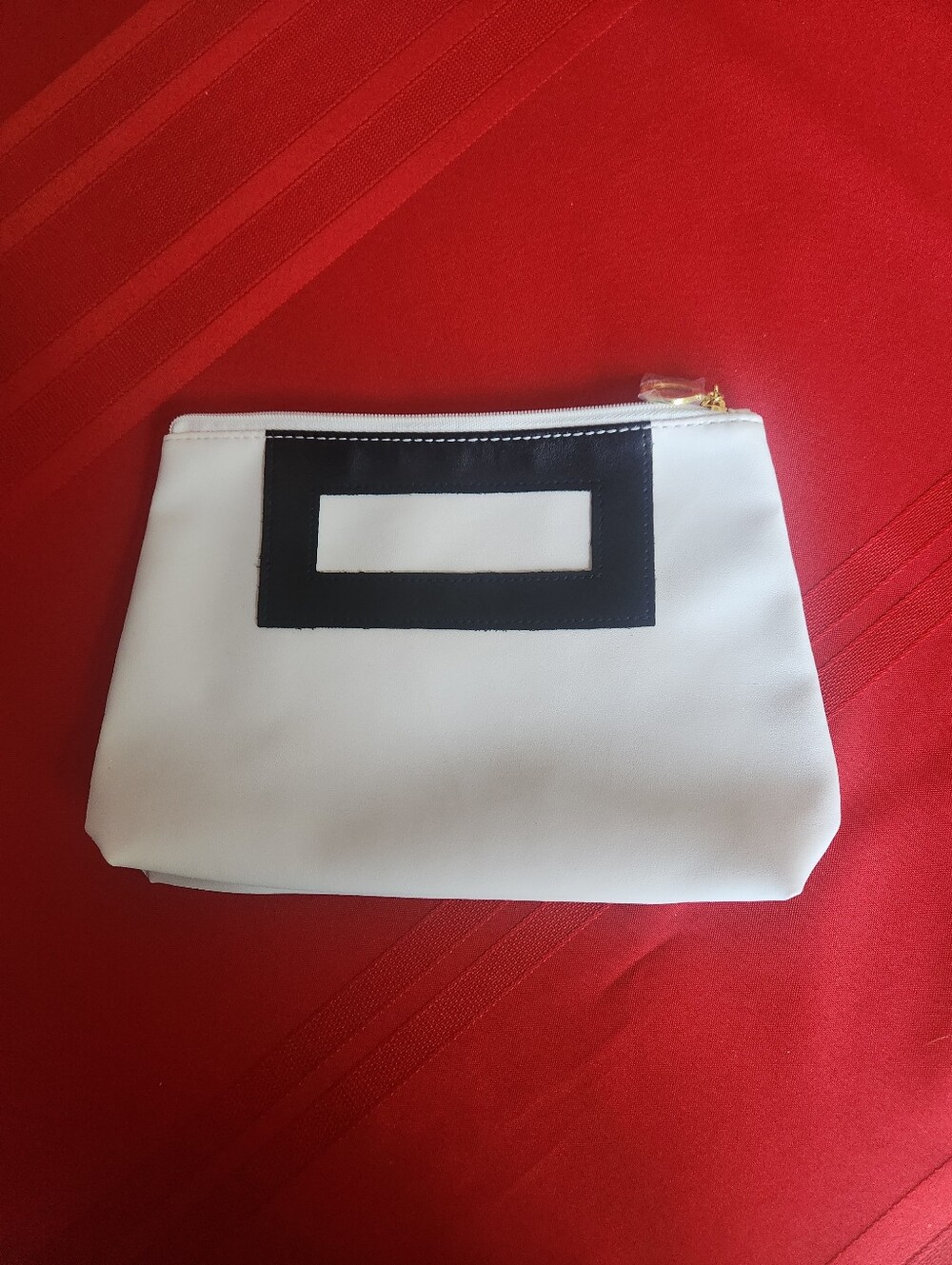 Estee Lauder White Cosmetic Pouch with Black Rectangle Accent